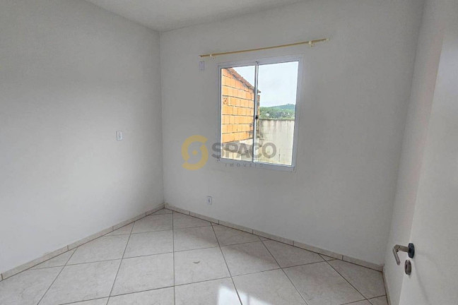 Imagem Casa com 2 Quartos para Alugar, 80 m² em Guaramirim Imagem Casa com 2 Quartos para Alugar, 80 m² em Guaramirim