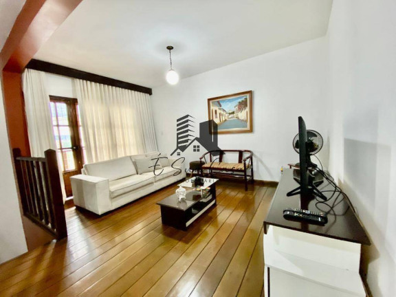 Imagem Casa com 5 Quartos à Venda, 291 m² em Ouro Preto - Belo Horizonte Imagem Casa com 5 Quartos à Venda, 291 m² em Ouro Preto - Belo Horizonte