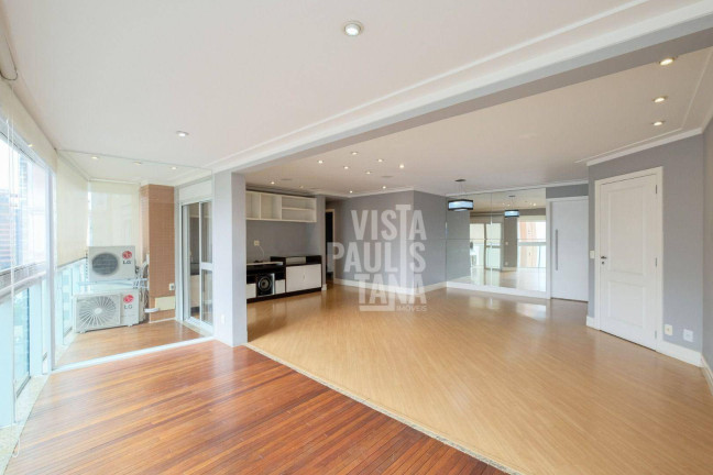 Apartamento com 3 Quartos à Venda, 124 m² em Vila Olímpia - São Paulo