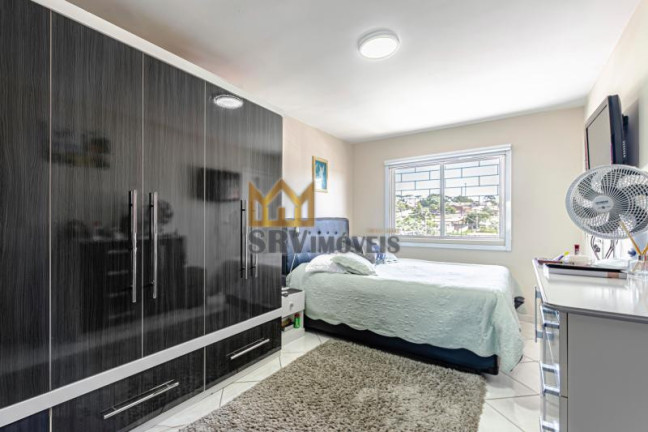 Imagem Sobrado com 3 Quartos à Venda, 129 m² em Santa Cândida - Curitiba