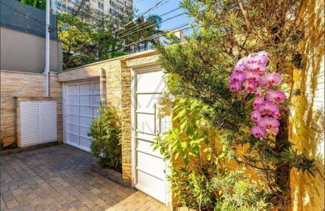 Imagem Casa com 4 Quartos à Venda, 220 m² em Jardim Paulistano - São Paulo Imagem Casa com 4 Quartos à Venda, 220 m² em Jardim Paulistano - São Paulo