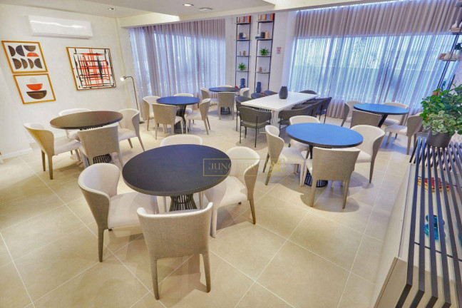 Imagem Imóvel com 2 Quartos à Venda, 111 m² em Estreito - Florianópolis Imagem Imóvel com 2 Quartos à Venda, 111 m² em Estreito - Florianópolis