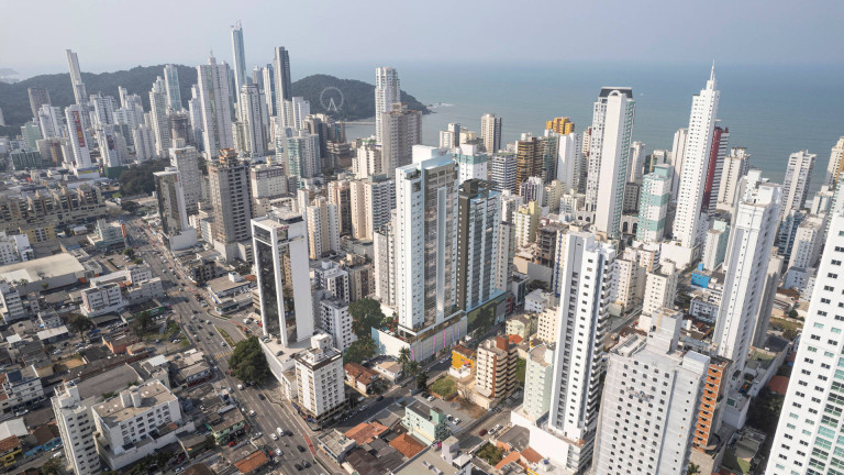 Imagem Apartamento com 4 Quartos à Venda, 173 m² em Centro - Balneário Camboriú