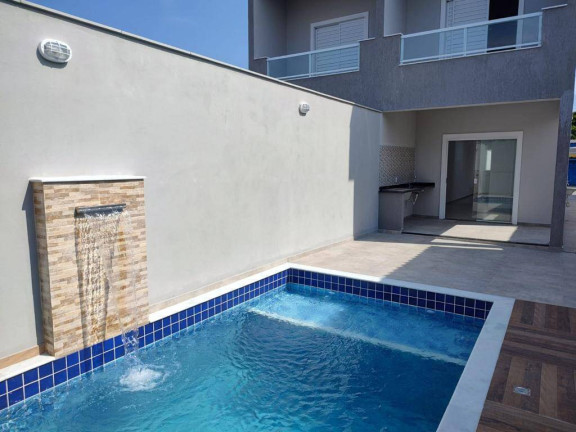 Sobrado com 3 Quartos à Venda, 160 m² em Nova Itanhaém - Itanhaém