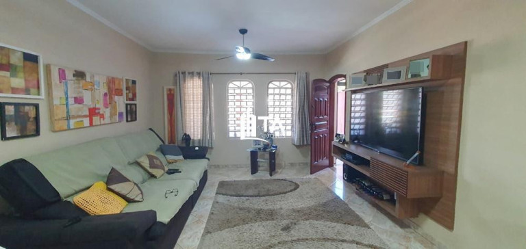 Imagem Casa com 4 Quartos à Venda, 220 m² em Jardim Aurélia - Campinas Imagem Casa com 4 Quartos à Venda, 220 m² em Jardim Aurélia - Campinas
