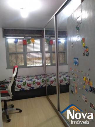 Imagem Imóvel com 2 Quartos à Venda, 79 m² em Santo Antônio - Porto Alegre Imagem Imóvel com 2 Quartos à Venda, 79 m² em Santo Antônio - Porto Alegre