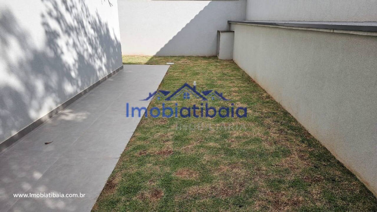 Imagem Casa de Condomínio com 3 Quartos à Venda, 255 m² em Retiro Das Fontes - Atibaia