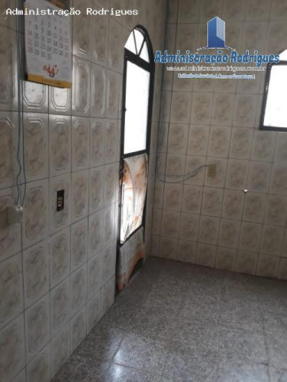 Imagem Casa com 2 Quartos para Alugar, 360 m² em Nova Grécia - São Gonçalo Imagem Casa com 2 Quartos para Alugar, 360 m² em Nova Grécia - São Gonçalo