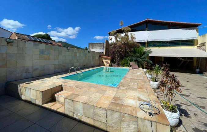 Imagem Casa com 4 Quartos à Venda, 400 m² em Piratininga - Niterói Imagem Casa com 4 Quartos à Venda, 400 m² em Piratininga - Niterói