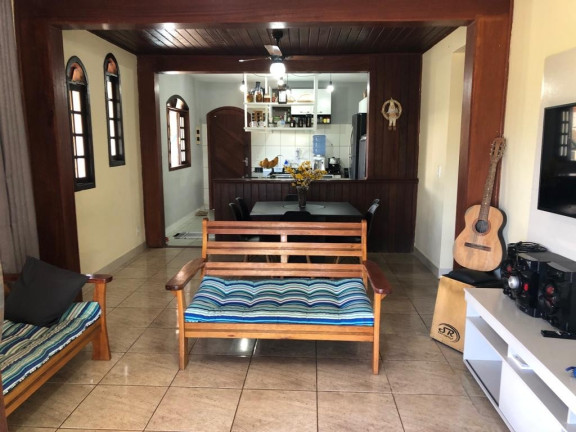 Imagem Casa com 3 Quartos à Venda, 168 m² em Caxito - Maricá