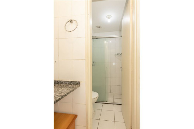 Imagem Imóvel com 2 Quartos à Venda, em Tristeza - Porto Alegre Imagem Imóvel com 2 Quartos à Venda, em Tristeza - Porto Alegre