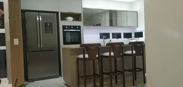 Imagem Casa com 4 Quartos à Venda, 567 m² em João Paulo - Florianópolis Imagem Casa com 4 Quartos à Venda, 567 m² em João Paulo - Florianópolis