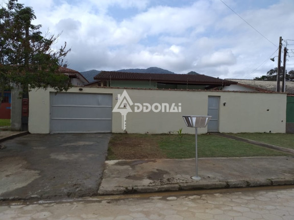 Imagem Casa com 3 Quartos à Venda, 225 m² em Jardim Carolina - Ubatuba Imagem Casa com 3 Quartos à Venda, 225 m² em Jardim Carolina - Ubatuba