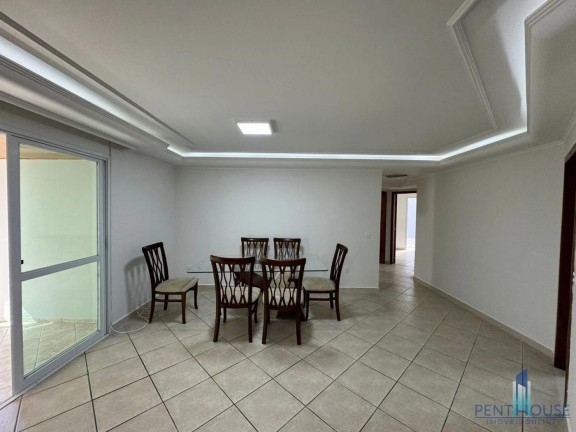 Imagem Apartamento com 3 Quartos à Venda, 210 m² em Centro - Balneário Camboriú Imagem Apartamento com 3 Quartos à Venda, 210 m² em Centro - Balneário Camboriú