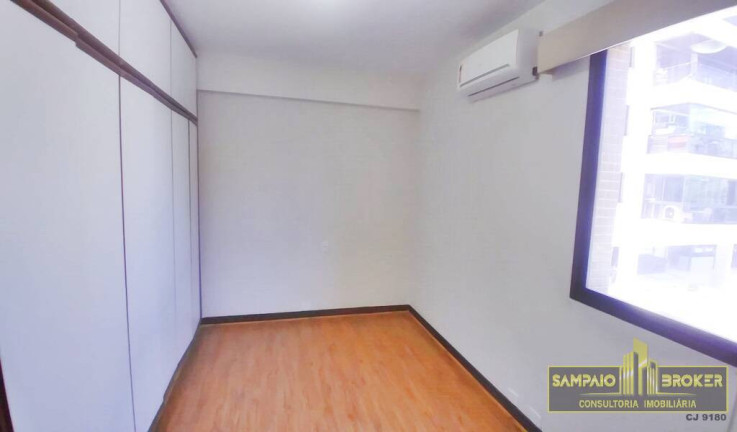 Imagem Apartamento com 4 Quartos à Venda,  em Barra Da Tijuca - Rio De Janeiro