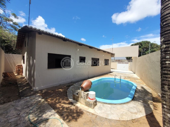 Imagem Casa com 3 Quartos à Venda, 330 m² em Nova Parnamirim - Parnamirim Imagem Casa com 3 Quartos à Venda, 330 m² em Nova Parnamirim - Parnamirim