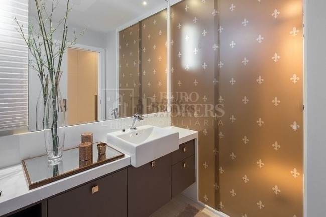Imagem Apartamento com 4 Quartos à Venda, 215 m² em Balneário Santa Clara - Itajaí