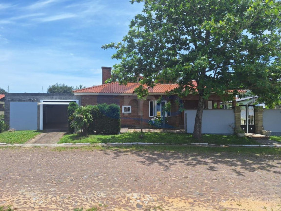 Imagem Casa com 3 Quartos à Venda, 126 m² em Centenário - Torres Imagem Casa com 3 Quartos à Venda, 126 m² em Centenário - Torres