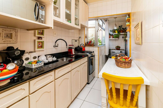 Imagem Apartamento com 2 Quartos à Venda, 53 m² em Medianeira - Porto Alegre Imagem Apartamento com 2 Quartos à Venda, 53 m² em Medianeira - Porto Alegre