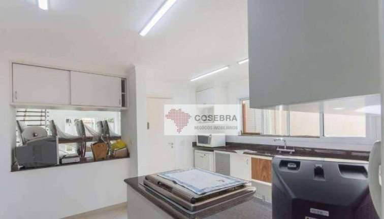 Imagem Sobrado com 4 Quartos à Venda, 258 m² em Moema - São Paulo