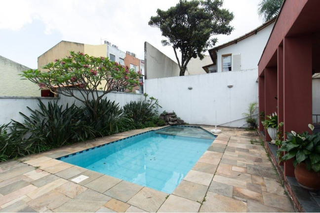 Imagem Casa com 5 Quartos à Venda, 330 m² em Planalto Paulista - São Paulo Imagem Casa com 5 Quartos à Venda, 330 m² em Planalto Paulista - São Paulo