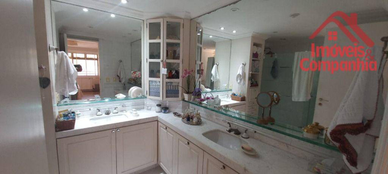 Imagem Apartamento com 3 Quartos à Venda, 360 m² em Meireles - Fortaleza Imagem Apartamento com 3 Quartos à Venda, 360 m² em Meireles - Fortaleza