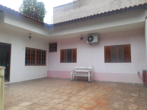 Imagem Casa com 2 Quartos à Venda, 250 m² em Jundiaí Imagem Casa com 2 Quartos à Venda, 250 m² em Jundiaí