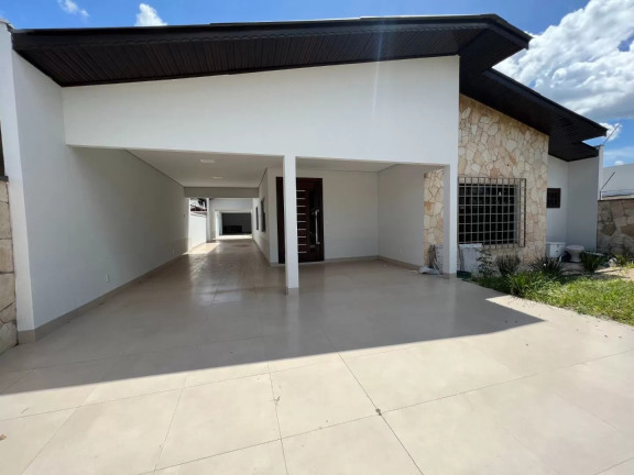 Imagem Casa com 5 Quartos à Venda, 270 m² em Setor Comercial - Sinop Imagem Casa com 5 Quartos à Venda, 270 m² em Setor Comercial - Sinop