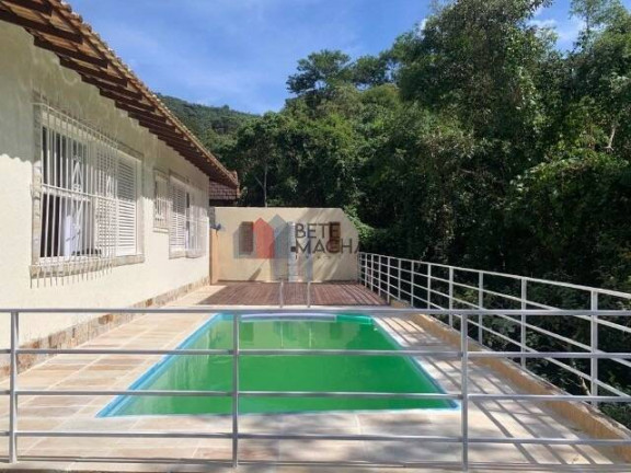 Imagem Casa com 3 Quartos à Venda, 1 m² em Parque Do Imbuí - Teresópolis
