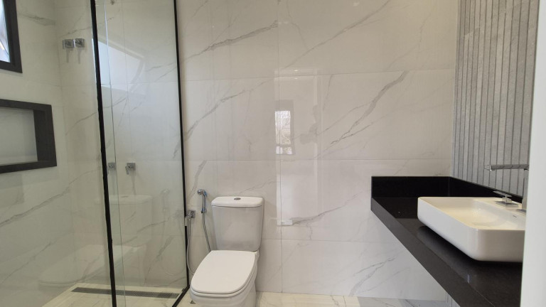 Imagem Casa com 4 Quartos à Venda, 243 m² em Cognópolis - Foz Do Iguaçu