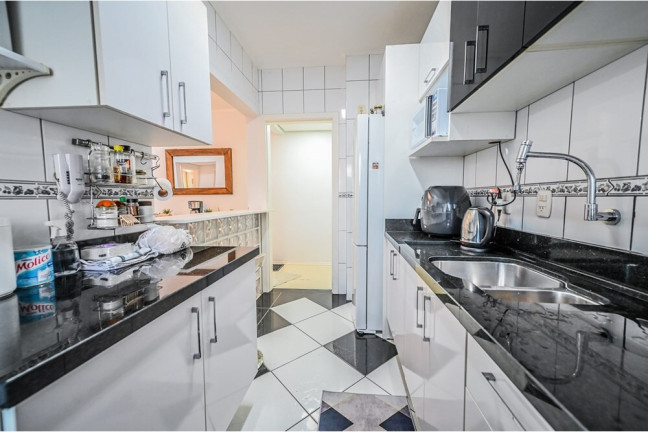 Imagem Imóvel com 2 Quartos à Venda, 71 m² em Nonoai - Porto Alegre Imagem Imóvel com 2 Quartos à Venda, 71 m² em Nonoai - Porto Alegre