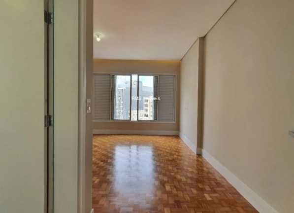 Imagem Imóvel com 3 Quartos à Venda, 360 m² em Bela Vista - São Paulo Imagem Imóvel com 3 Quartos à Venda, 360 m² em Bela Vista - São Paulo