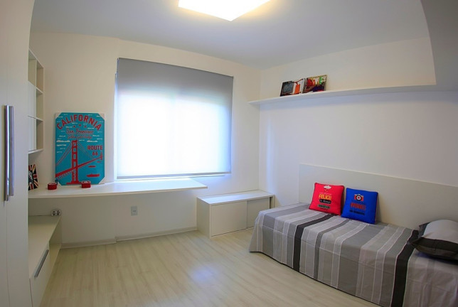 Imagem Imóvel com 2 Quartos à Venda,  em Passo Da Areia - Porto Alegre