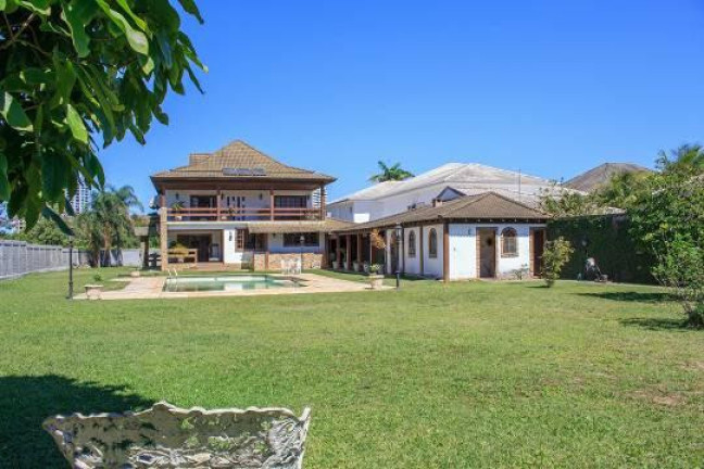 Casa com 4 Quartos à Venda, 1.100 m² em Barra Da Tijuca - Rio De Janeiro
