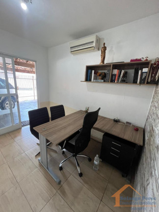 Imagem Casa com 2 Quartos para Alugar, 100 m² em Residencial Sítio Santo Antônio - Taubaté Imagem Casa com 2 Quartos para Alugar, 100 m² em Residencial Sítio Santo Antônio - Taubaté