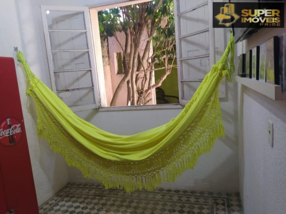 Imagem Casa com 3 Quartos à Venda, 169 m² em Centro - Pelotas