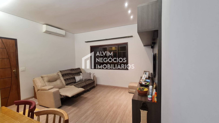 Imagem Casa com 3 Quartos à Venda, 150 m² em Residencial Bosque Dos Ipês - São José Dos Campos Imagem Casa com 3 Quartos à Venda, 150 m² em Residencial Bosque Dos Ipês - São José Dos Campos