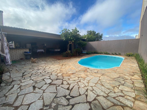 Imagem Casa com 3 Quartos à Venda, 200 m² em Carandá Bosque - Campo Grande
