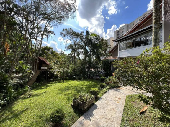 Imagem Casa com 5 Quartos à Venda, 2 m² em Chácara Granja Velha - Carapicuíba Imagem Casa com 5 Quartos à Venda, 2 m² em Chácara Granja Velha - Carapicuíba
