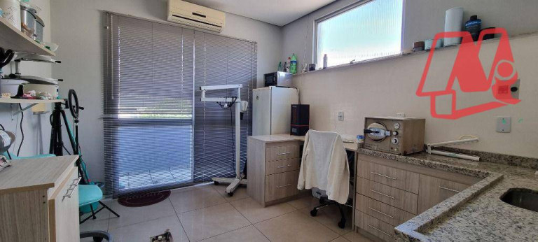 Imagem Sala Comercial à Venda ou Locação, 65 m² em Auxiliadora - Porto Alegre Imagem Sala Comercial à Venda ou Locação, 65 m² em Auxiliadora - Porto Alegre
