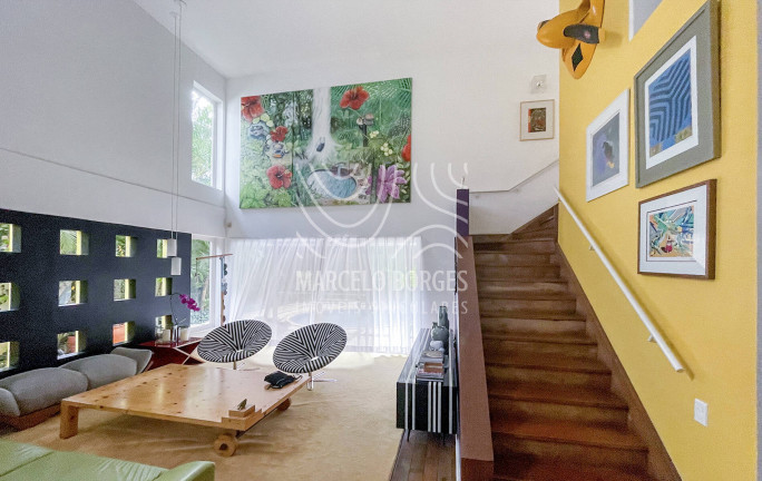 Imagem Casa com 4 Quartos à Venda, 326 m² em Alto De Pinheiros - São Paulo