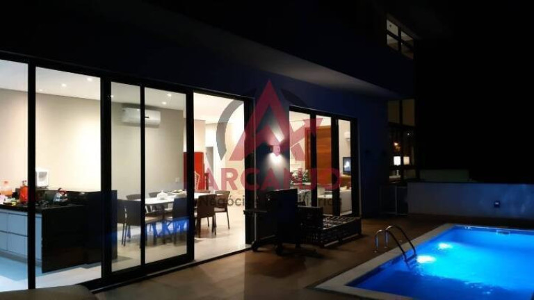 Imagem Casa com 4 Quartos à Venda, 230 m² em Lagoinha - Ubatuba