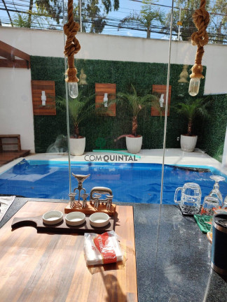Casa com 3 Quartos à Venda,  em Granja Viana - Cotia