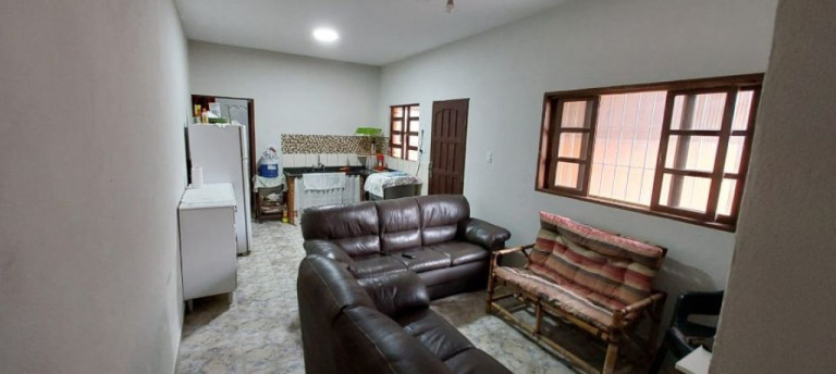 Imagem Casa com 2 Quartos à Venda, 70 m² em Loty - Itanhaem Imagem Casa com 2 Quartos à Venda, 70 m² em Loty - Itanhaem