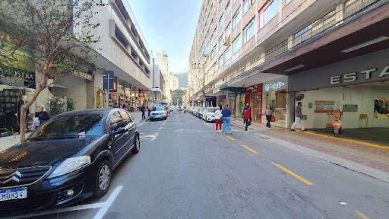 Imagem Apartamento com 2 Quartos à Venda, 55 m² em Centro - Juiz De Fora