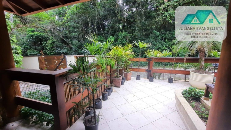 Imagem Casa com 4 Quartos à Venda, 750 m² em Park Imperial - Caraguatatuba