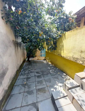 Imagem Casa com 4 Quartos à Venda, 180 m² em Vila Carmosina - São Paulo