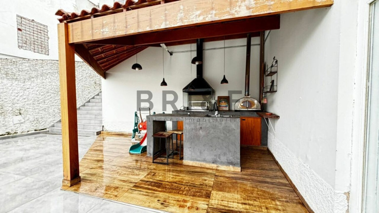 Imagem Casa com 4 Quartos à Venda, 420 m² em Jardim Prudência - São Paulo Imagem Casa com 4 Quartos à Venda, 420 m² em Jardim Prudência - São Paulo