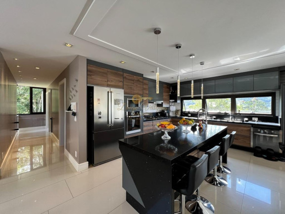 Imagem Casa com 6 Quartos à Venda, 1.713 m² em Quebra Frascos - Teresópolis Imagem Casa com 6 Quartos à Venda, 1.713 m² em Quebra Frascos - Teresópolis