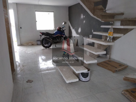 Imagem Imóvel com 2 Quartos à Venda, 150 m² em Peró - Cabo Frio Imagem Imóvel com 2 Quartos à Venda, 150 m² em Peró - Cabo Frio